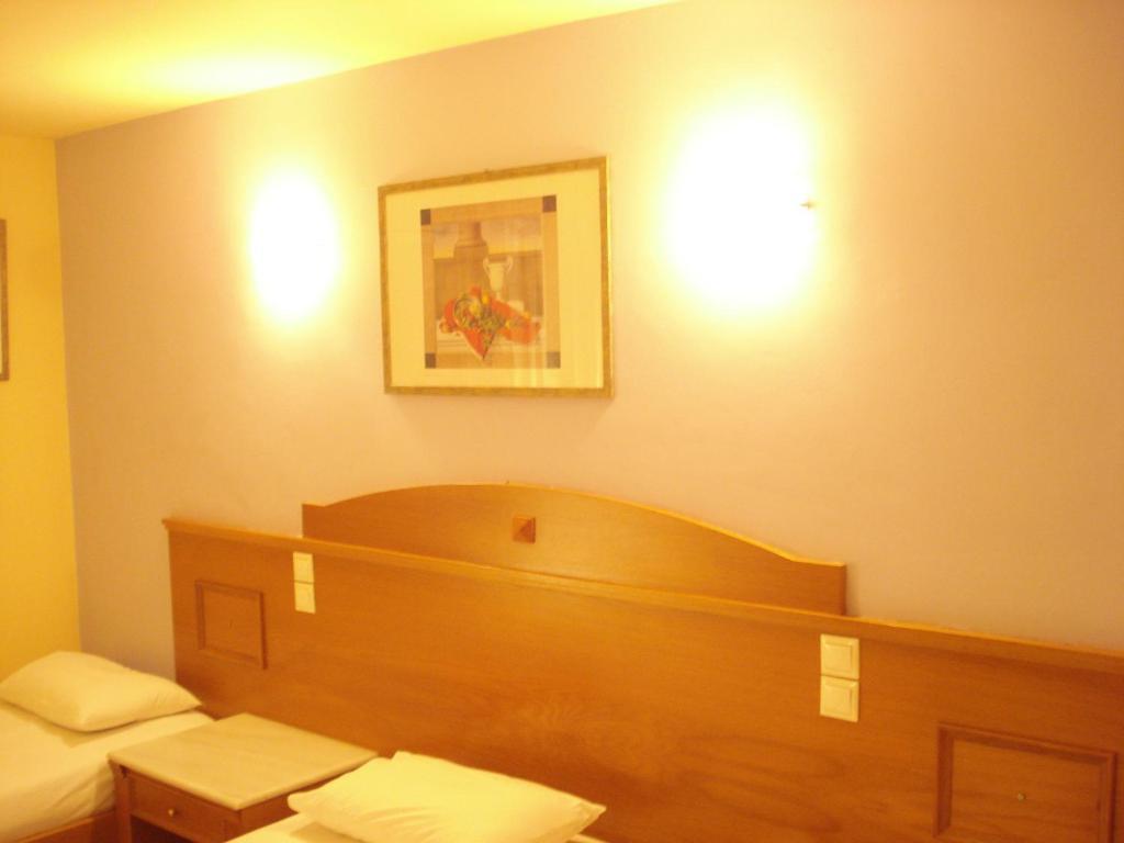 Hotel Cybele Pefki أثينا الغرفة الصورة